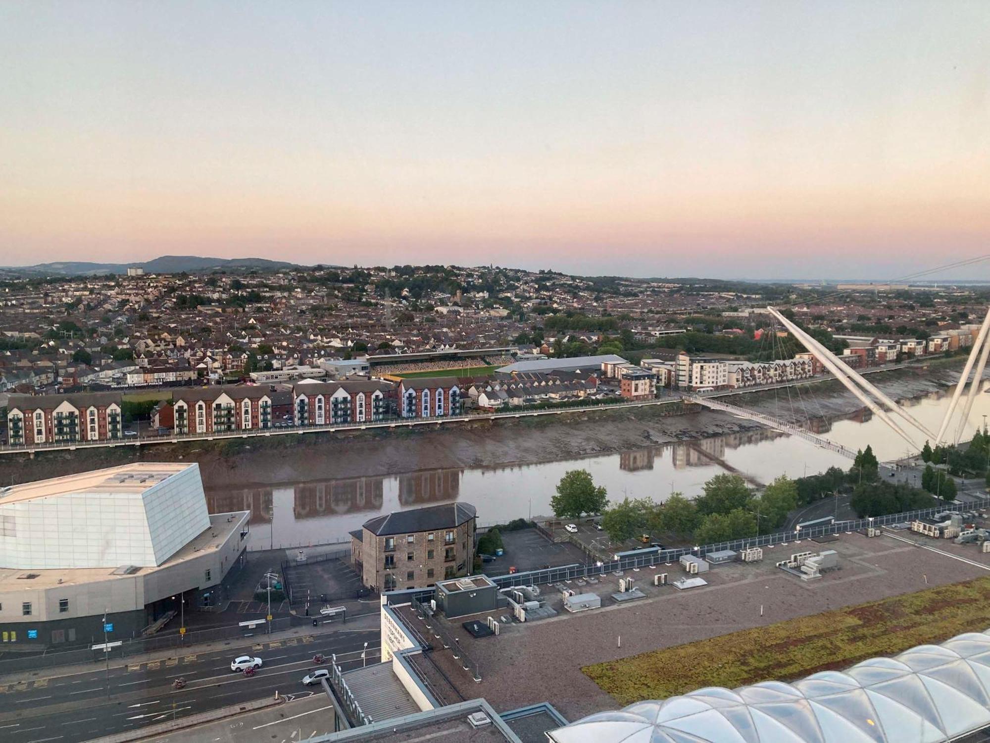 Mercure Newport Kültér fotó
