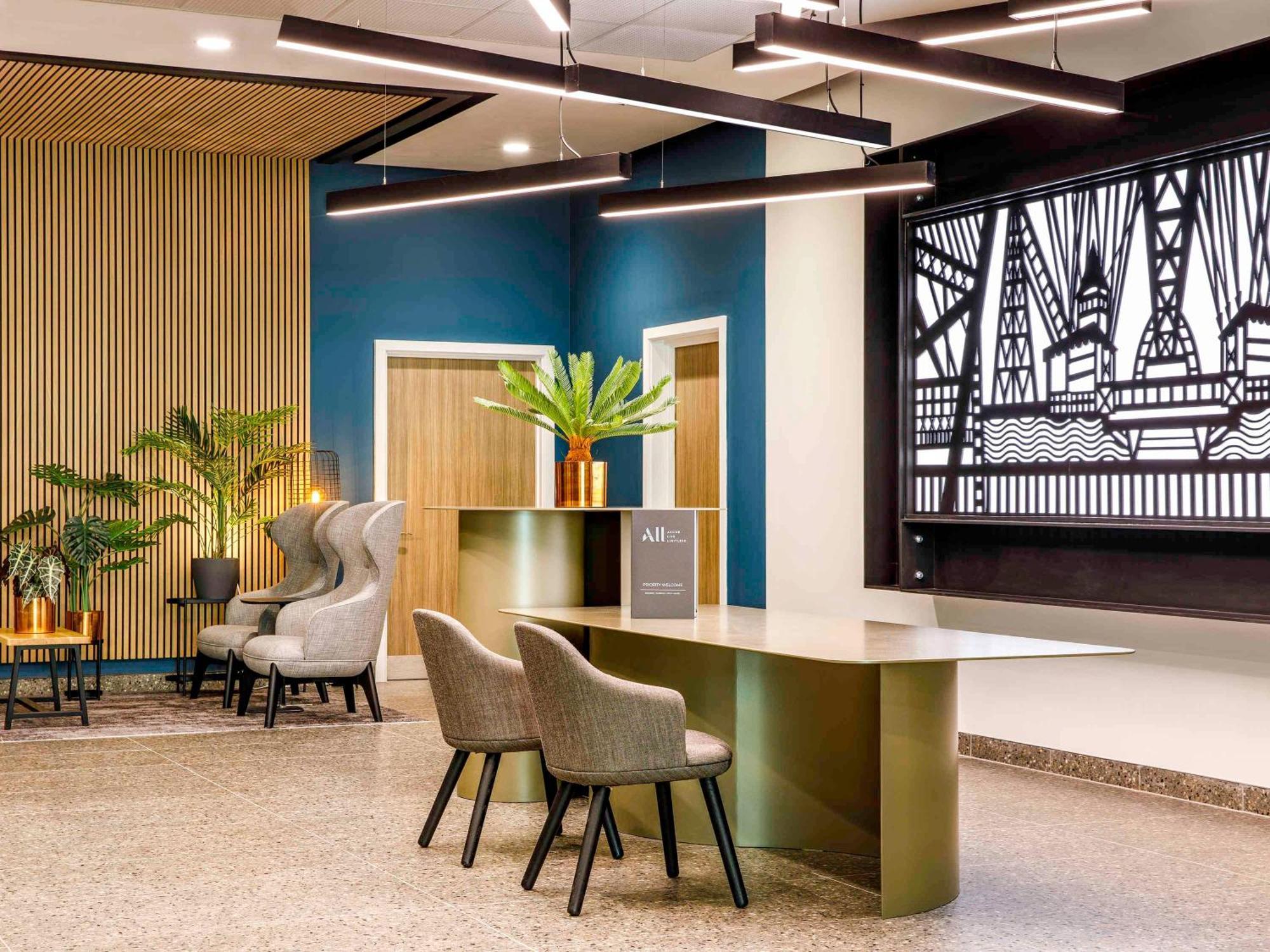 Mercure Newport Kültér fotó